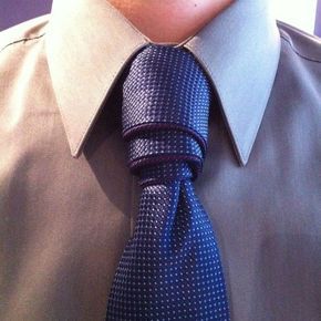 nudo de corbata moderno como hacerlo